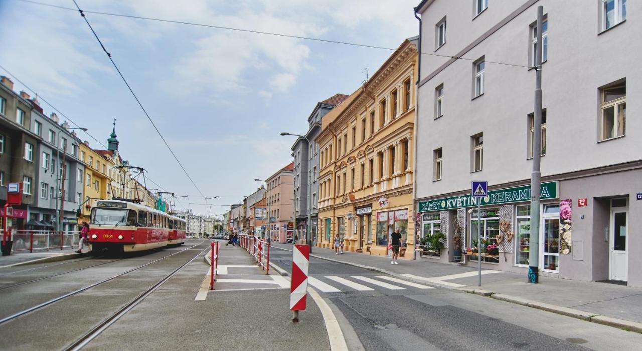 Nice Home To Stay At Prague Close To Castle With Terrace And Garden Exteriör bild